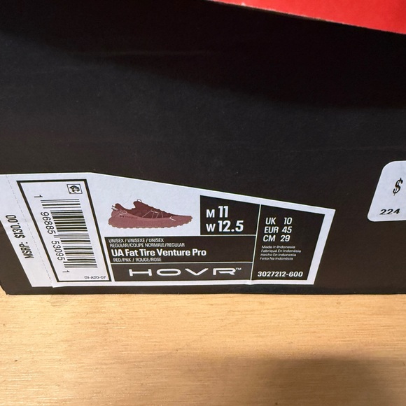 Under Armour Fat Tire Venture Pro, size 11.0 (OPEN TO OFFERS) - Picture 4 of 4